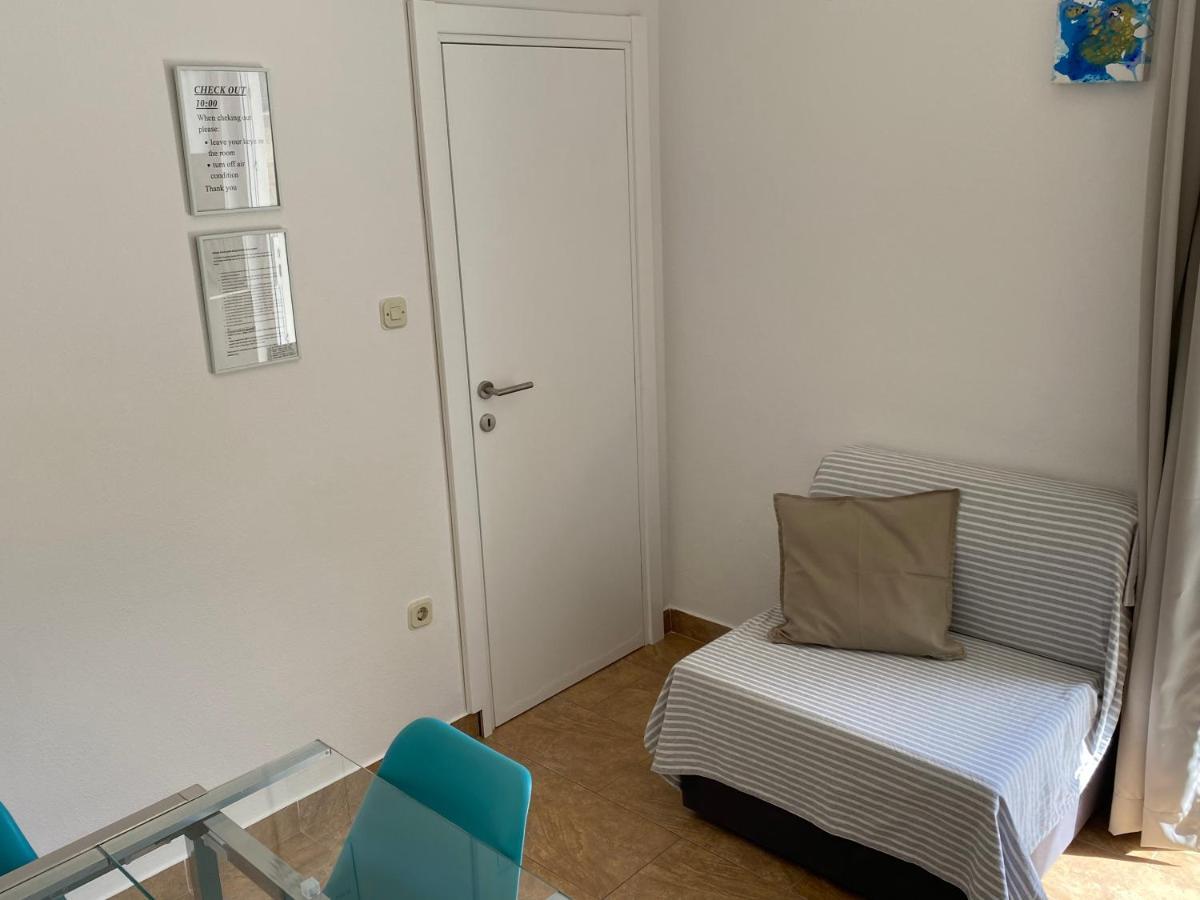Mamma Mia Apartments-City Center Χβαρ Εξωτερικό φωτογραφία
