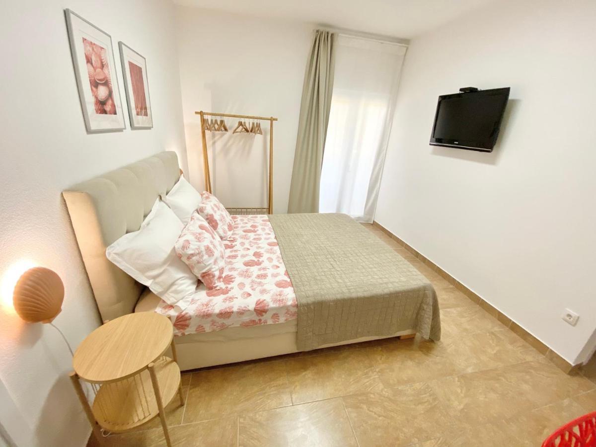 Mamma Mia Apartments-City Center Χβαρ Εξωτερικό φωτογραφία