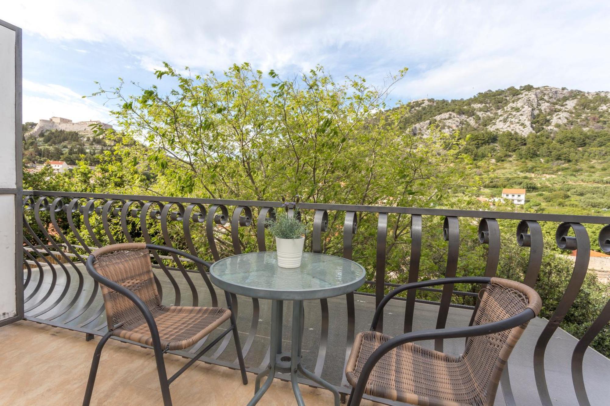 Mamma Mia Apartments-City Center Χβαρ Εξωτερικό φωτογραφία