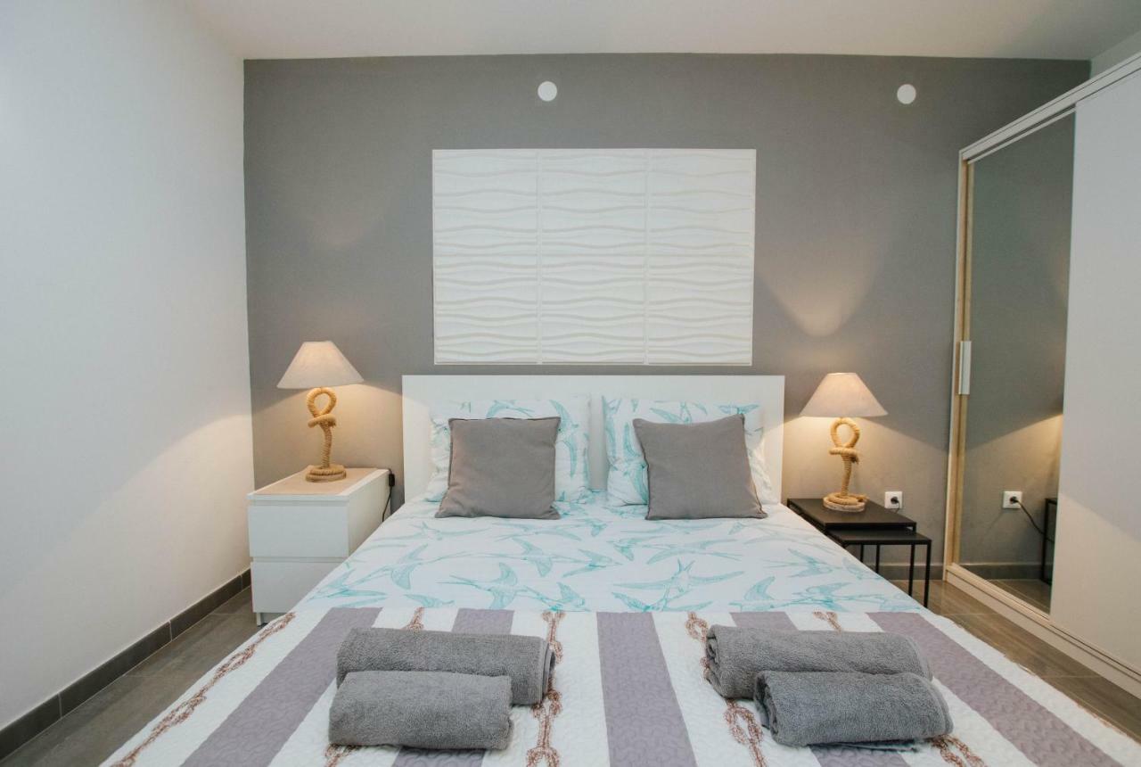 Mamma Mia Apartments-City Center Χβαρ Εξωτερικό φωτογραφία