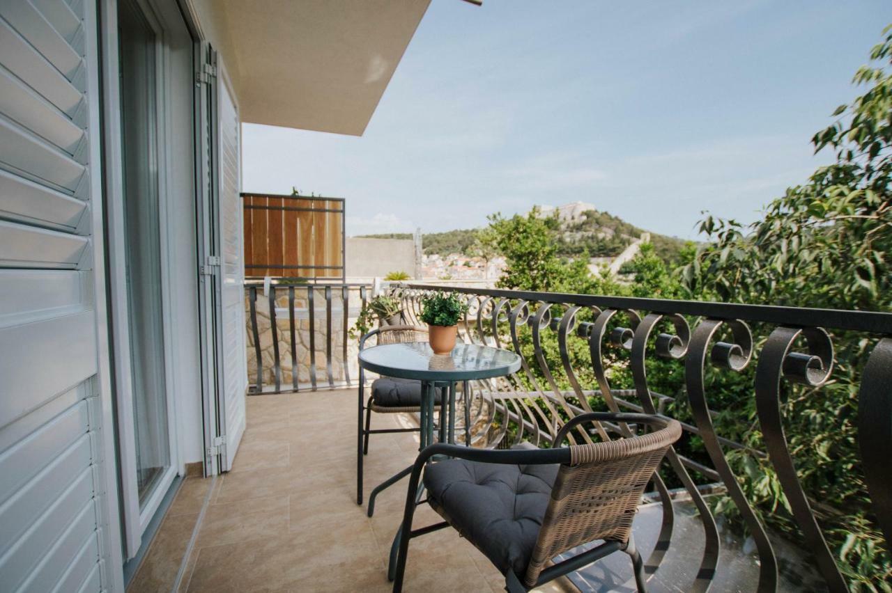 Mamma Mia Apartments-City Center Χβαρ Εξωτερικό φωτογραφία