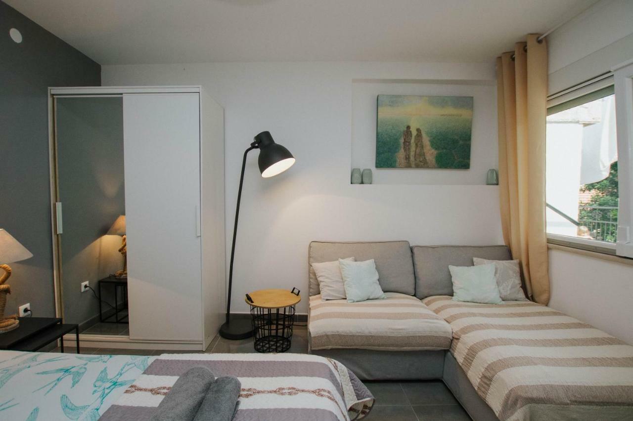 Mamma Mia Apartments-City Center Χβαρ Εξωτερικό φωτογραφία