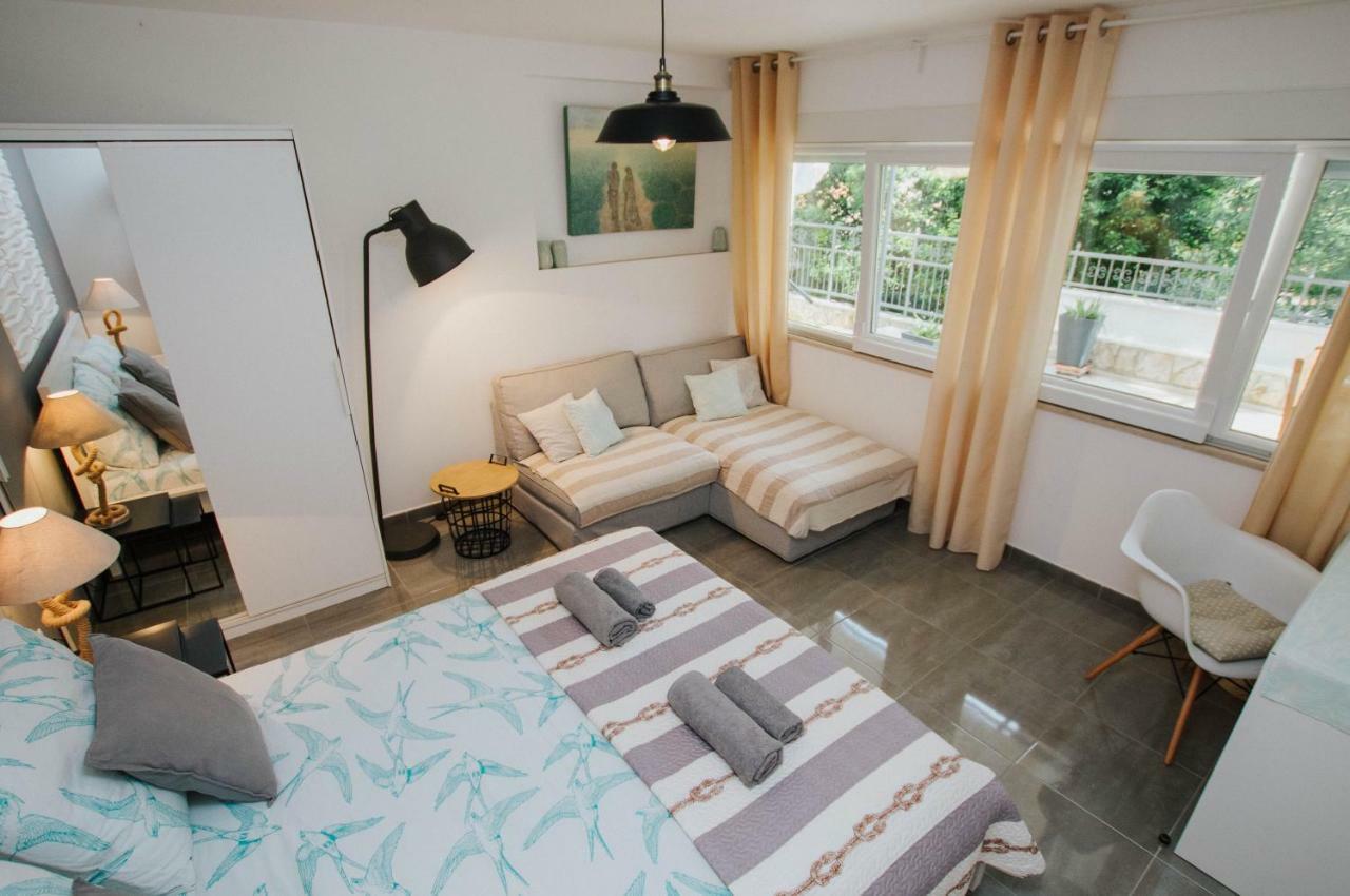 Mamma Mia Apartments-City Center Χβαρ Εξωτερικό φωτογραφία
